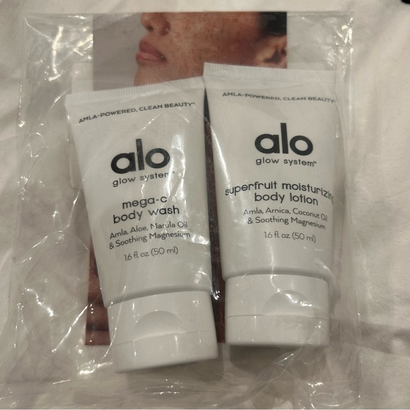 Alo Body Care Kit - Picture 3 of 9